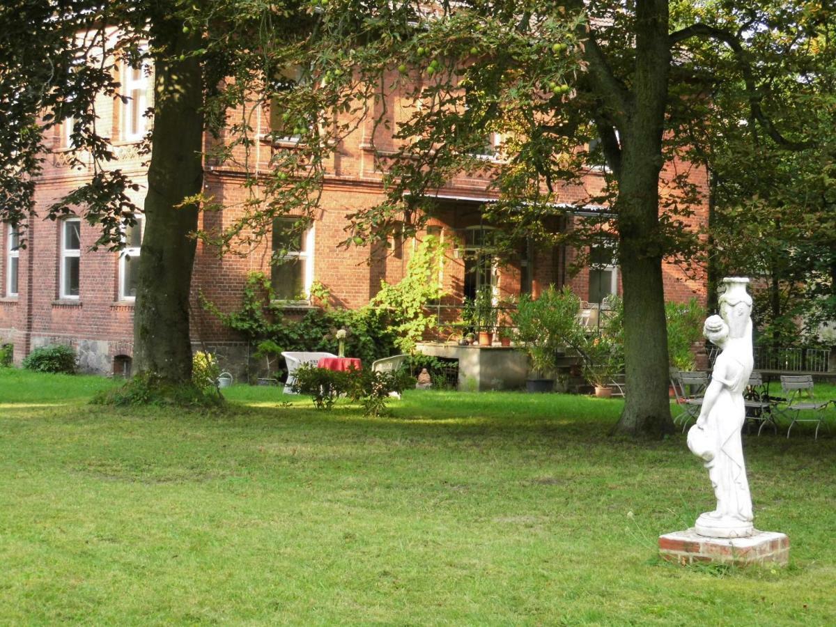 Ferienwohnung Wassermuhle Plattenburg Bagian luar foto